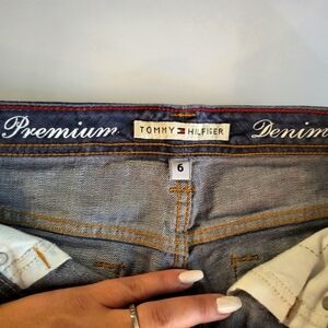 Tommy Hilfuger Premium Denim size 6